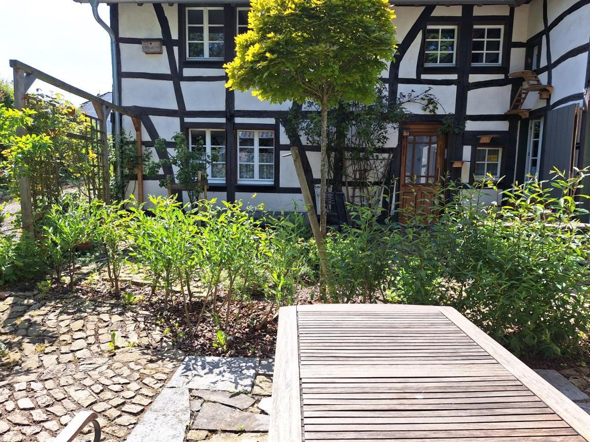Ferienhaus Altes Backhaus Roetgen Exterior photo